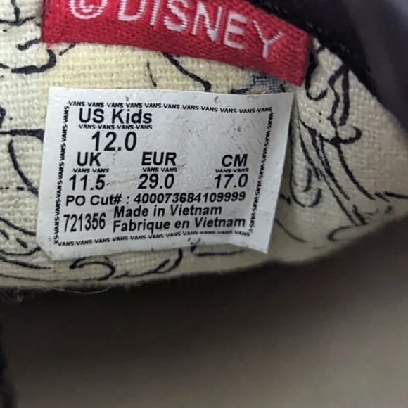 Vans x Disney RARE Mickey Mouse Hug Old School Sneakers NEW Little Kids 12 - Picture 12 of 14
